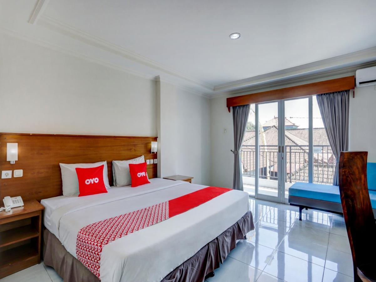Oyo 3950 The Ratna Hotel Kuta Lombok Extérieur photo