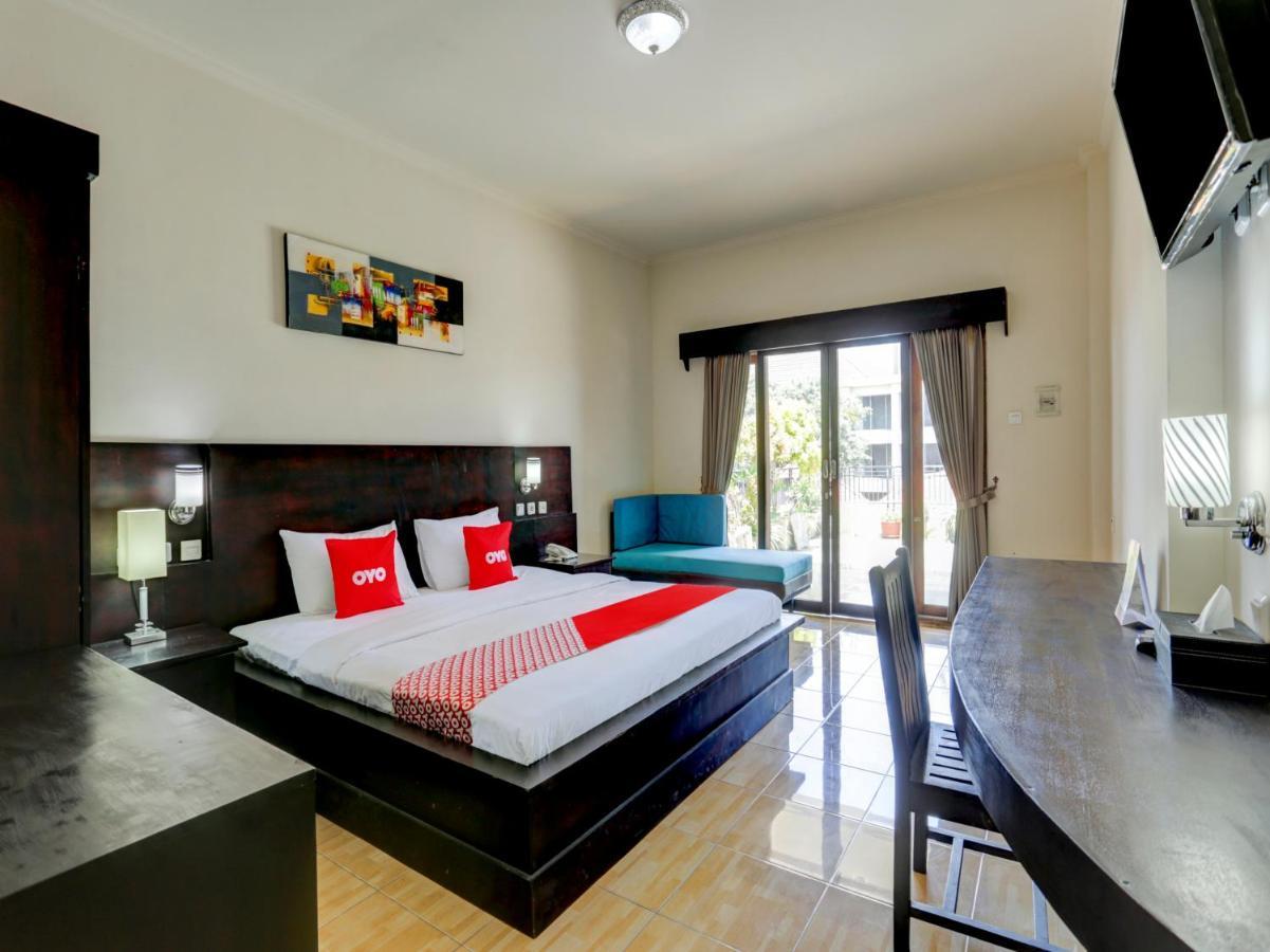 Oyo 3950 The Ratna Hotel Kuta Lombok Extérieur photo